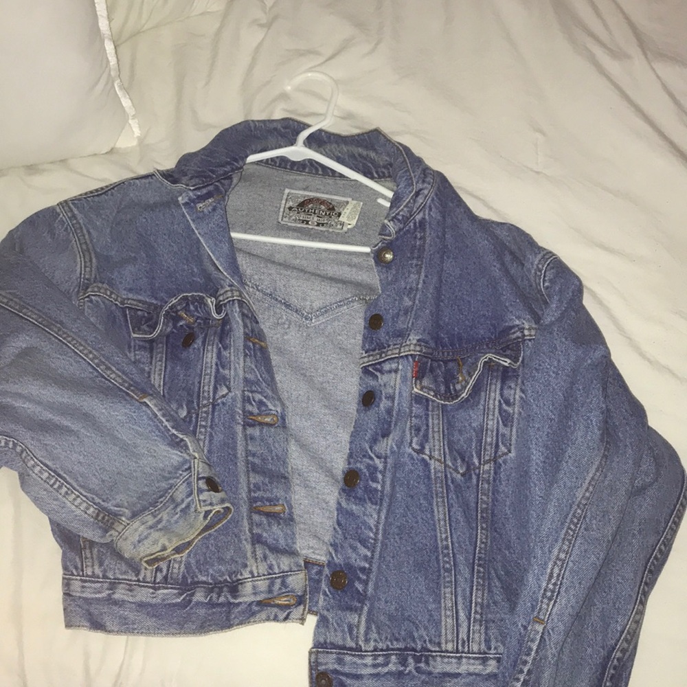 Original Vintage Levi’s Jean Jacket from the 90’s